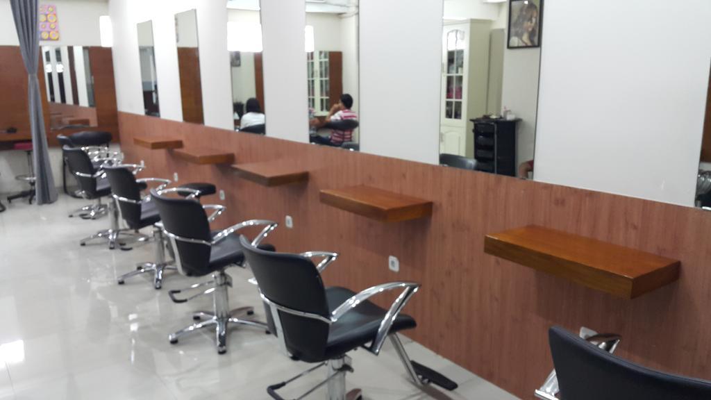 Biz Hotel City Center Ambon Eksteriør bilde