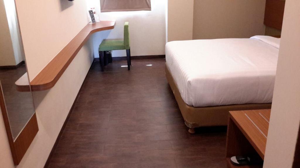 Biz Hotel City Center Ambon Eksteriør bilde