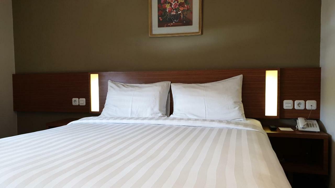 Biz Hotel City Center Ambon Eksteriør bilde
