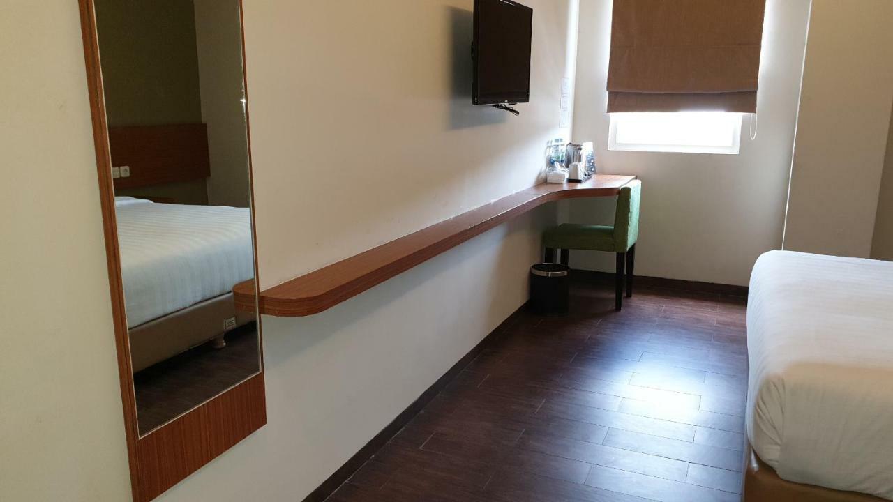 Biz Hotel City Center Ambon Eksteriør bilde
