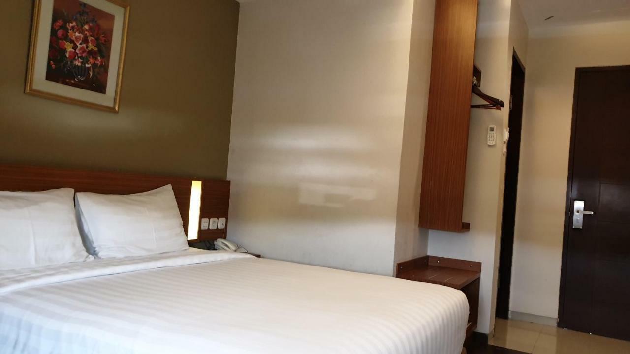 Biz Hotel City Center Ambon Eksteriør bilde